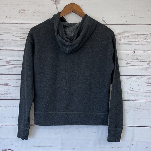 VICTORIA’S SECRET Black Pink Snowflake Cropped Hoodie Sweatshirt Size XS - Picture 4 of 10